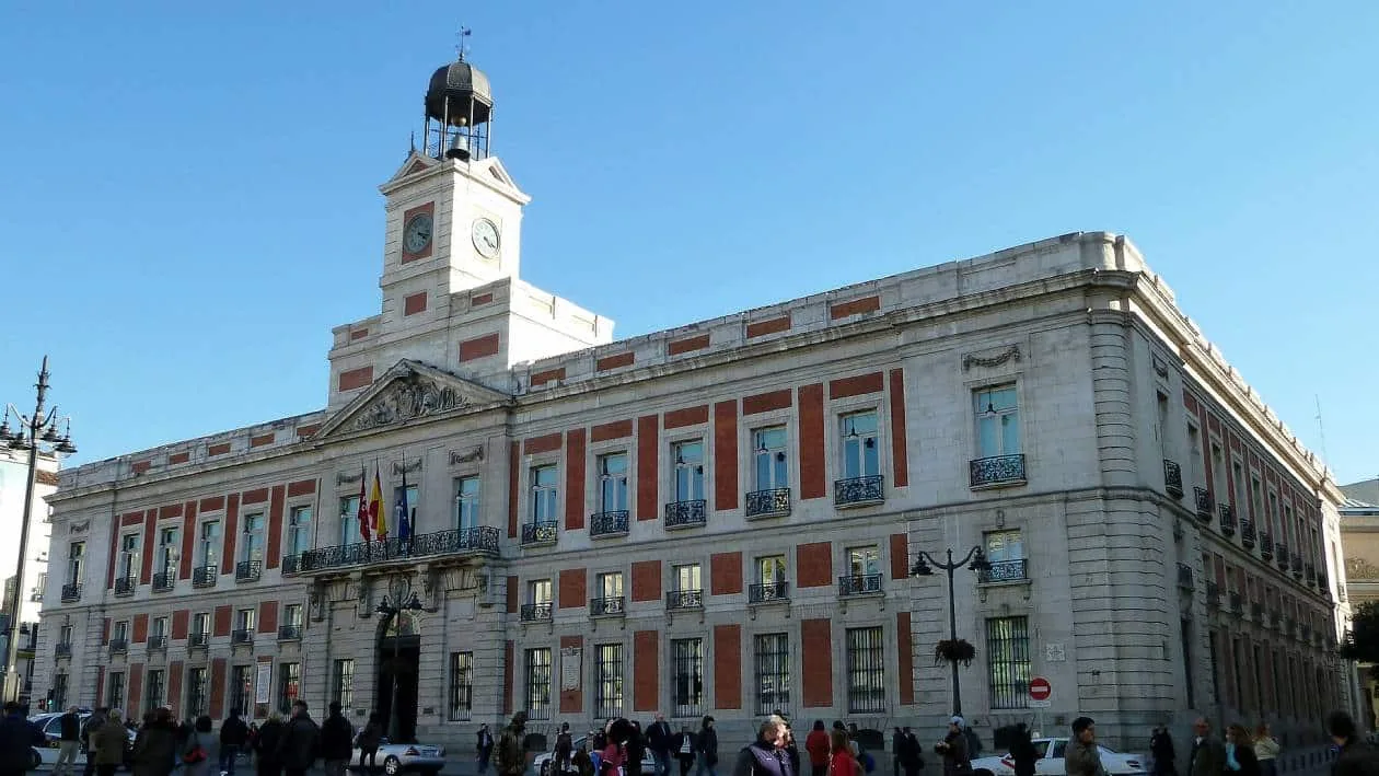 La ley medidas urgentes vivienda Madrid 2026: más pisos en el mismo suelo, con módulos congelados y sin tocar el precio