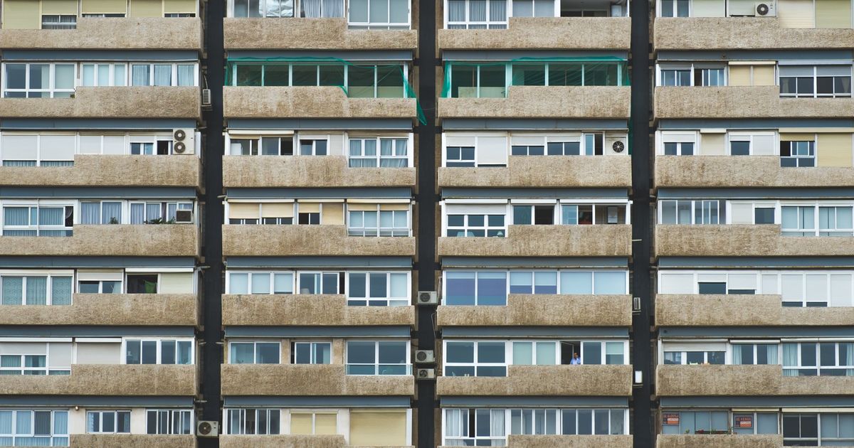 Plan Vive cambia la cola: el funcionario con destino reciente en Madrid va último — a menos que trabaje en el municipio
