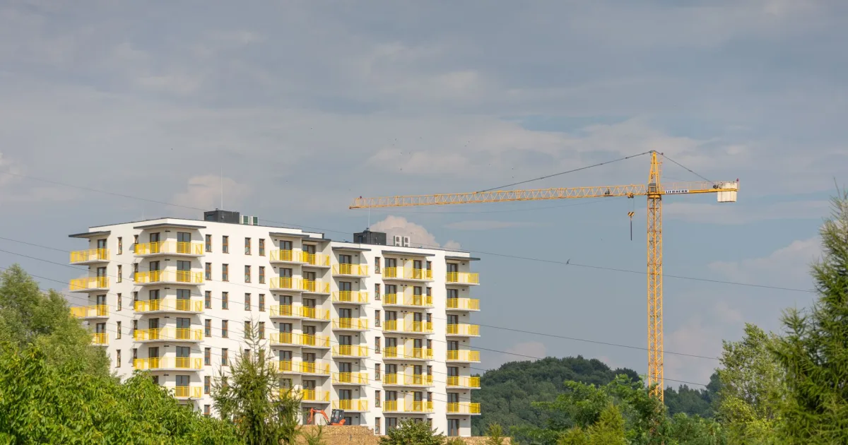 Disolución de cooperativa de vivienda: qué significa en el BOCM y qué debe verificar un funcionario antes de entrar