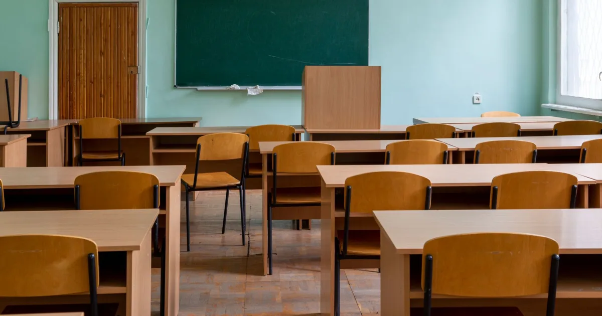 Los docentes se van de Madrid: 778 pidieron traslado y la vivienda es el motivo que nadie firma