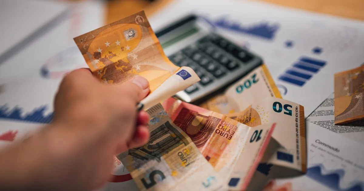 Euríbor julio 2026: primer respiro al 2,74% — pero tu revisión anual sube la cuota 56 € al mes