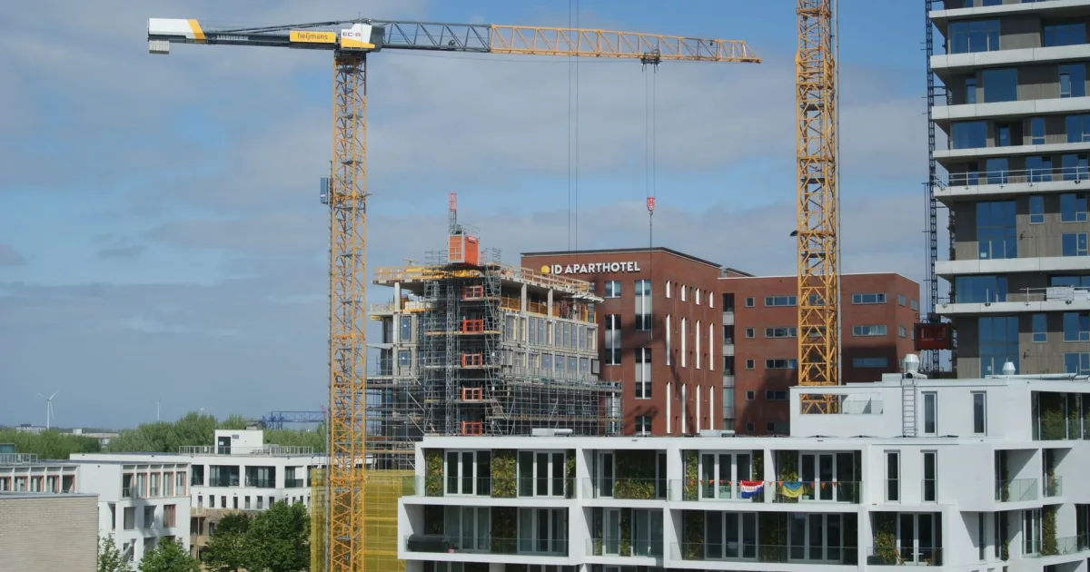 Plan Suma Vivienda: arrancan 446 pisos en Los Berrocales y el requisito que abre la puerta al funcionario que aún no vive en Madrid